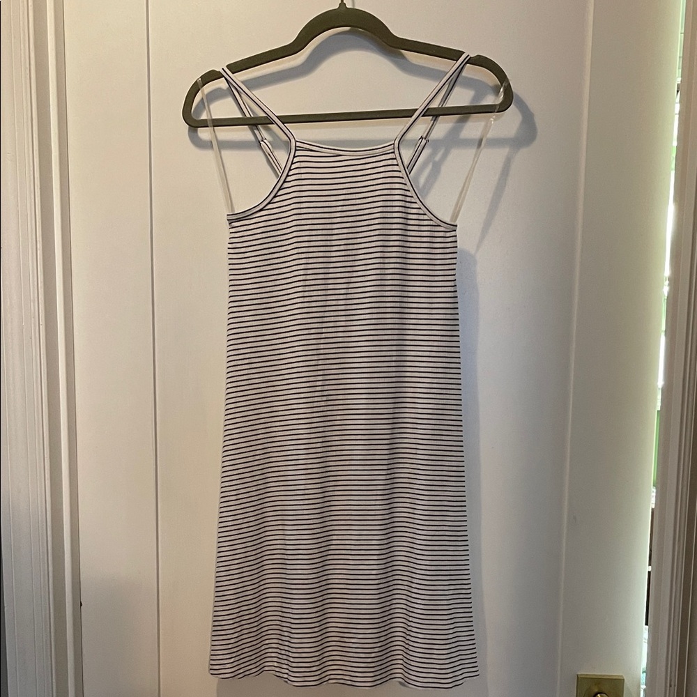 ⭐️6 for $20⭐️ Mossimo Supply Co. Black and White Striped Top